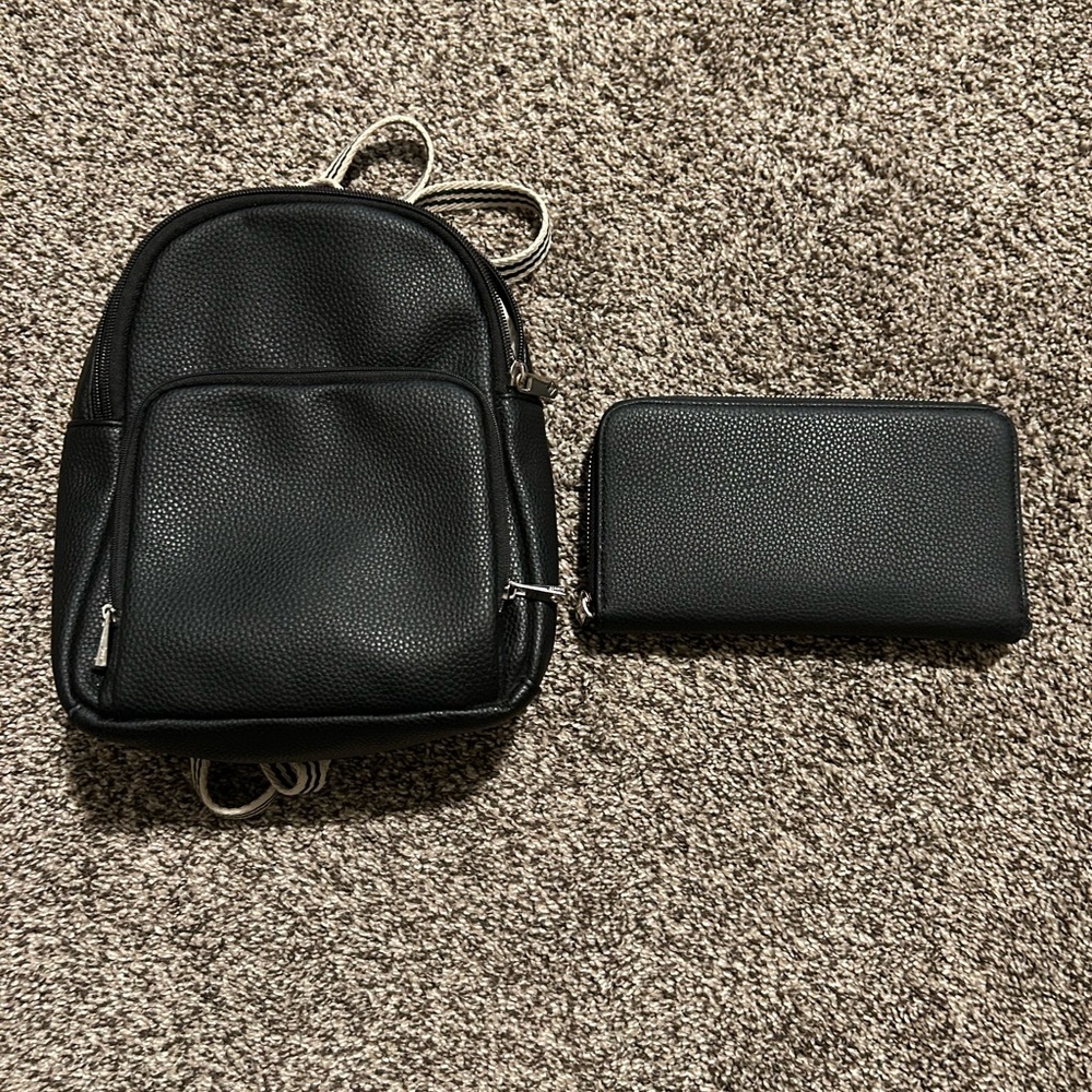 Thirty-One Backpack and matching All About the Benjamins wallet.